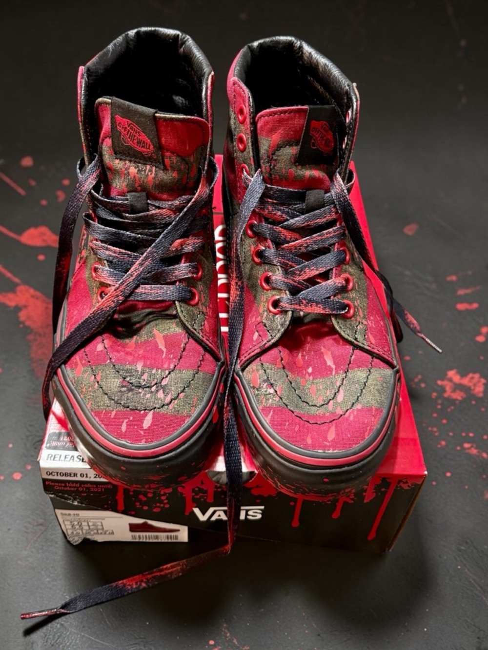 Vans x House of Terror SK8-Hi "The Nightmare on Elm Street" Freddy Krueger - Picture 4 of 14